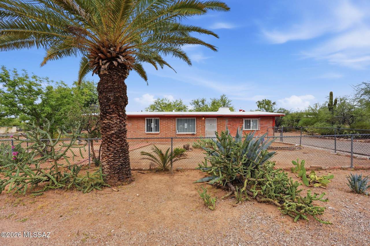 2901 Milton Road - Photo 1