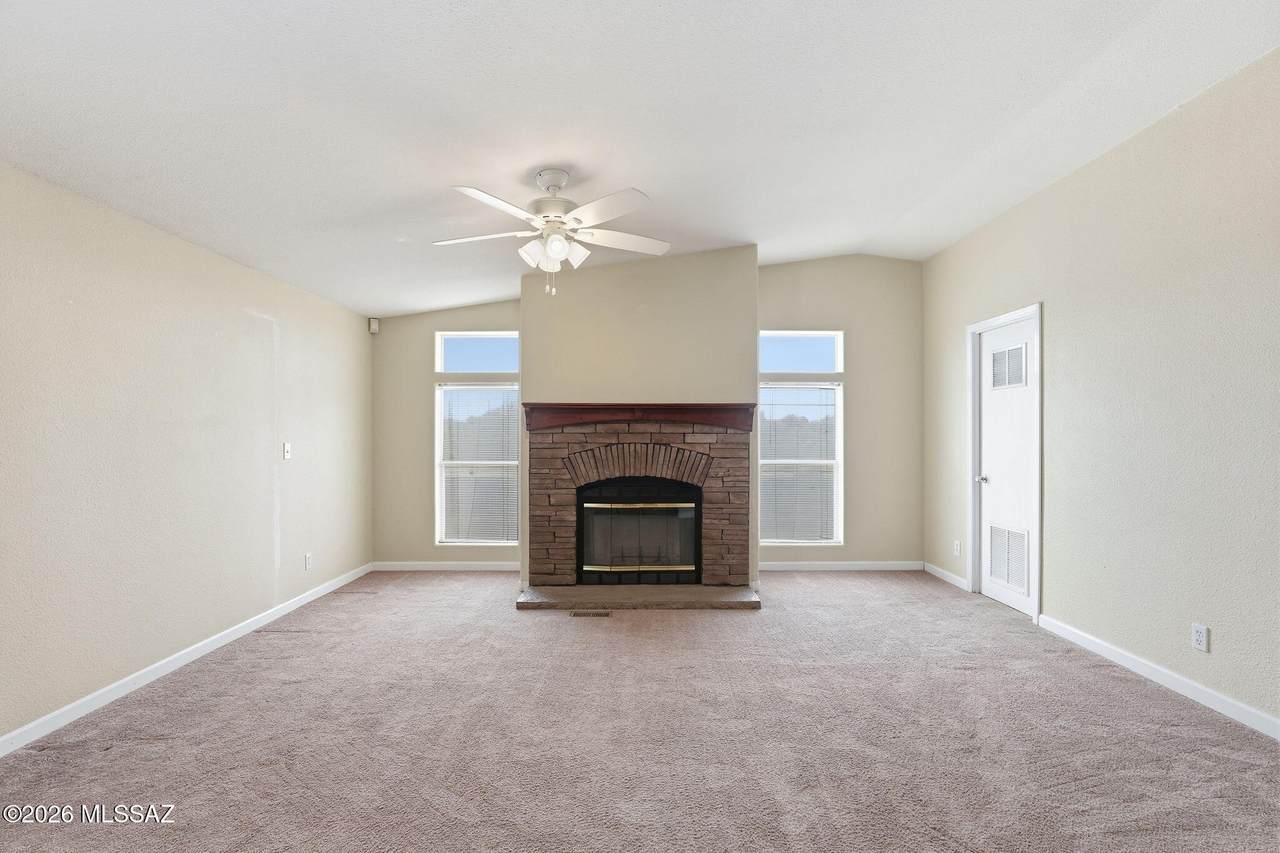 https://bt-photos.global.ssl.fastly.net/tucson/1280_boomver_2_22617669-2.jpg