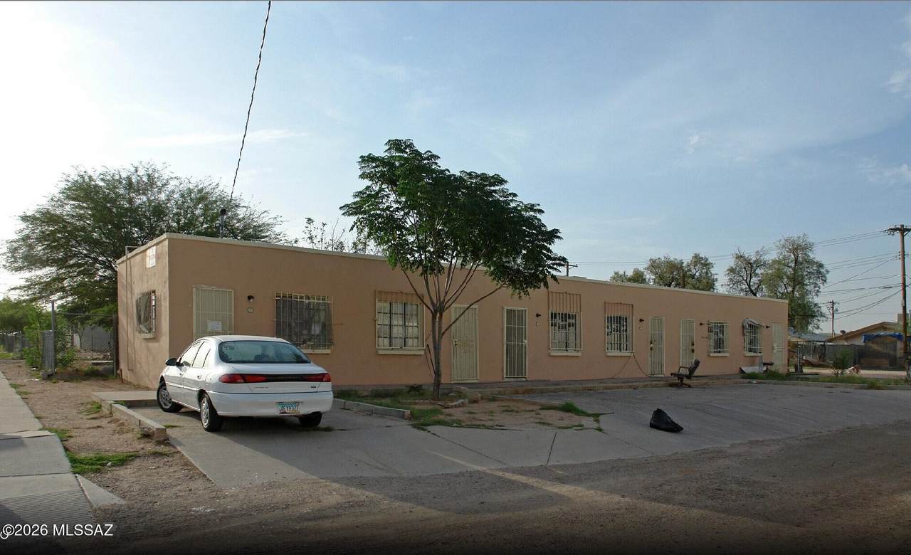120 34th Street - Photo 1