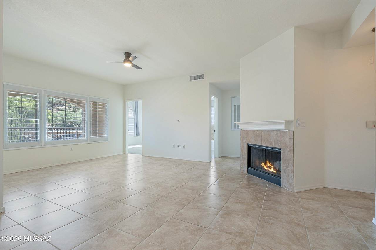 https://bt-photos.global.ssl.fastly.net/tucson/1280_boomver_1_22618152-2.jpg