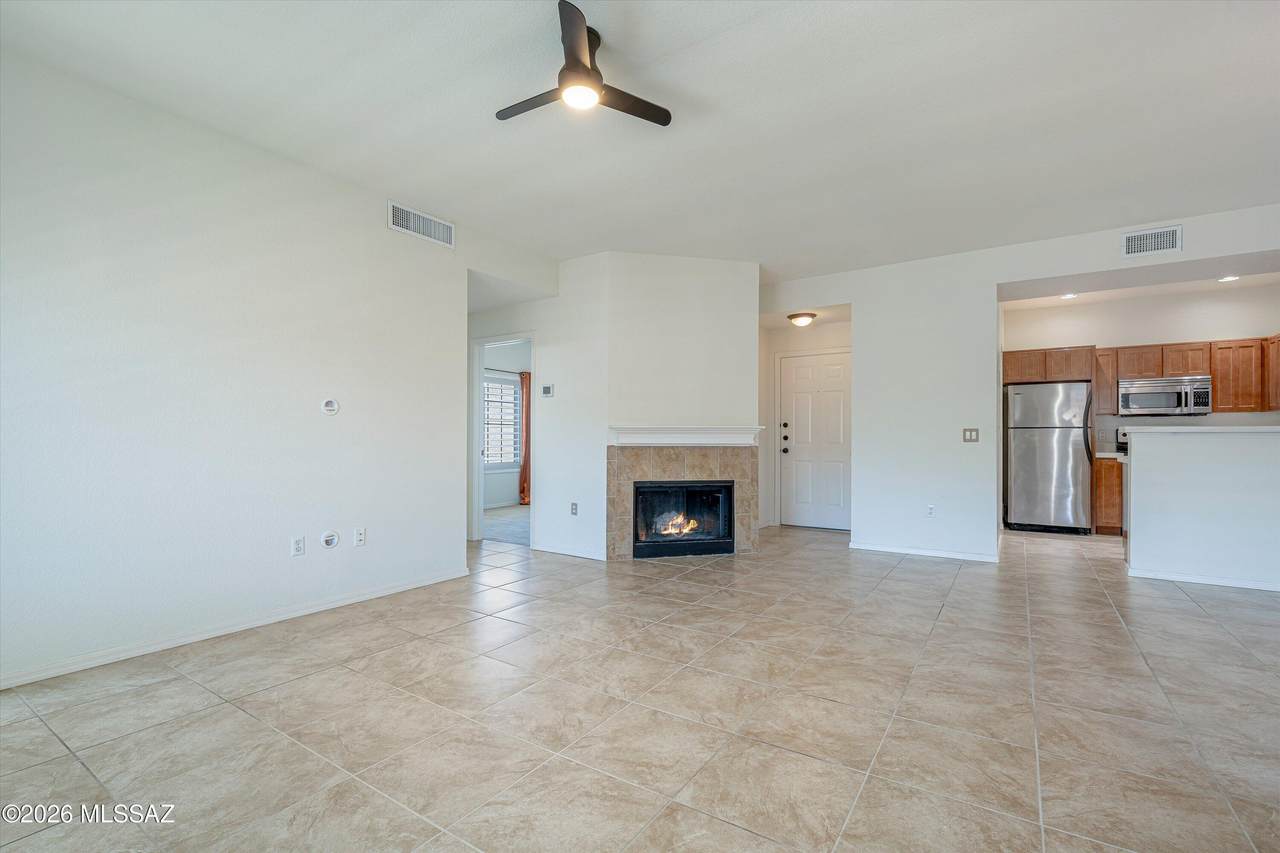 https://bt-photos.global.ssl.fastly.net/tucson/1280_boomver_1_22618152-2.jpg