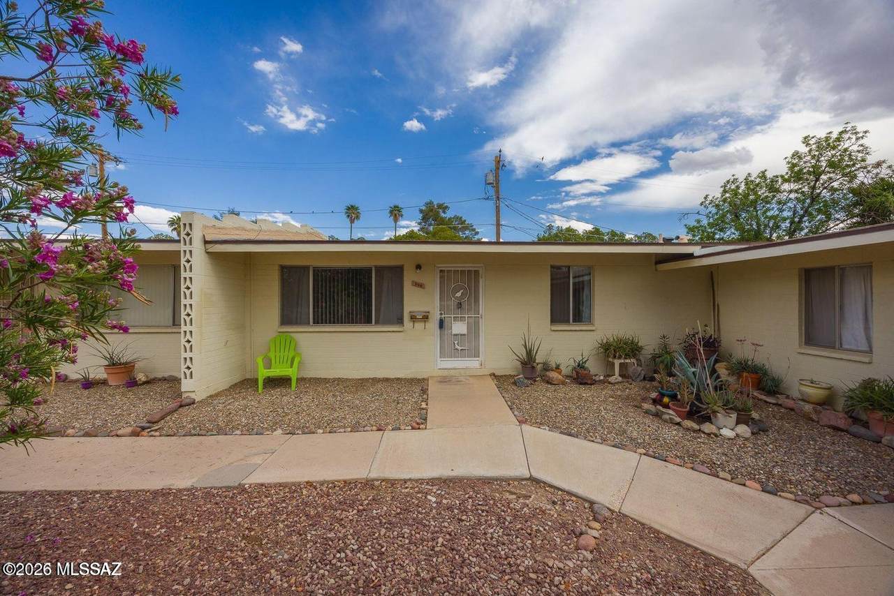 390 Silverbell Road - Photo 1