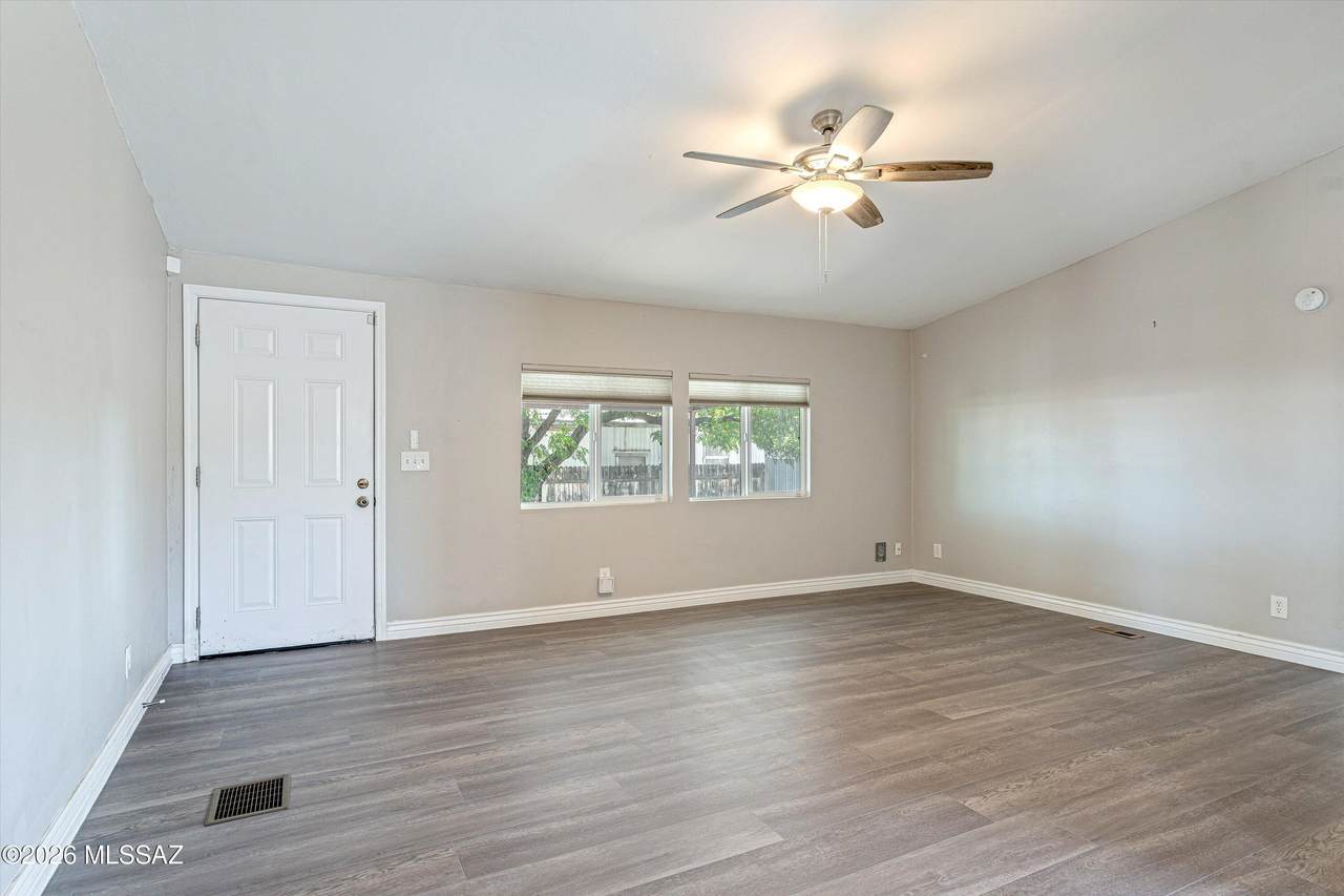 https://bt-photos.global.ssl.fastly.net/tucson/1280_boomver_1_22618599-2.jpg
