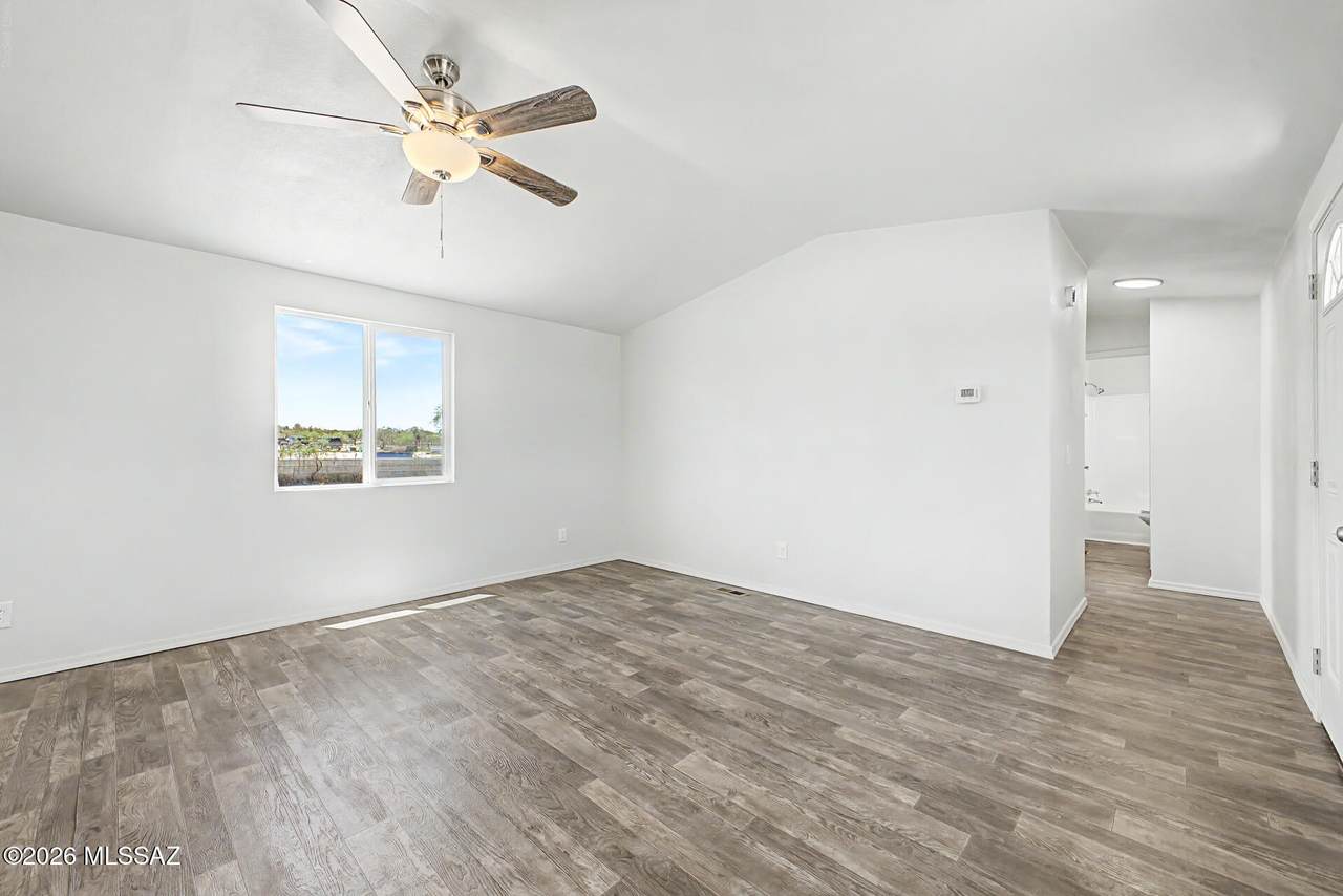 https://bt-photos.global.ssl.fastly.net/tucson/1280_boomver_1_22618789-2.jpg
