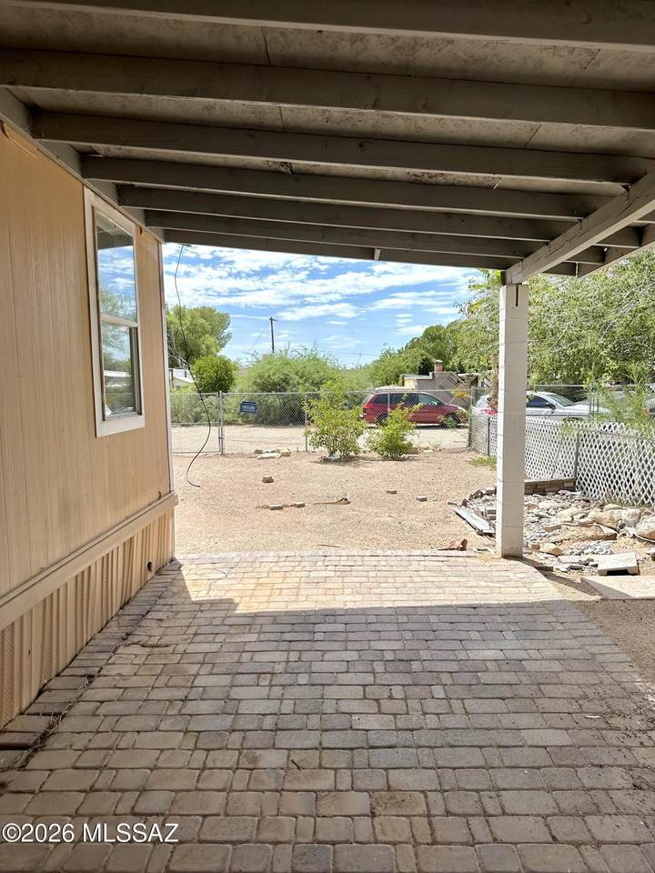 https://bt-photos.global.ssl.fastly.net/tucson/1280_boomver_1_22618839-2.jpg