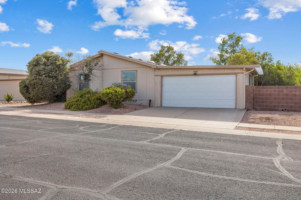 7256 Badger Canyon Drive - Photo 1
