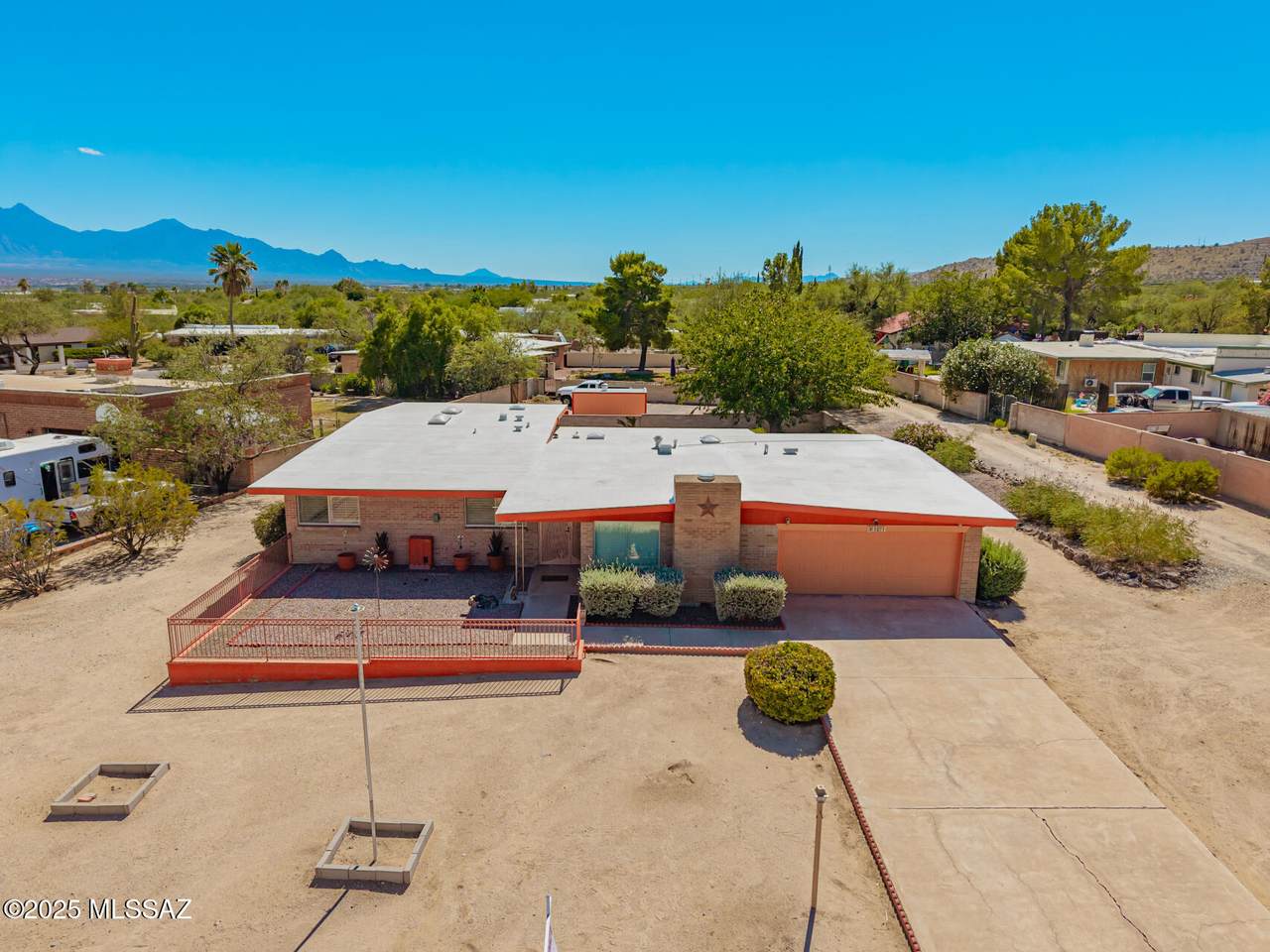 https://bt-photos.global.ssl.fastly.net/tucson/1280_boomver_1_22618986-2.jpg