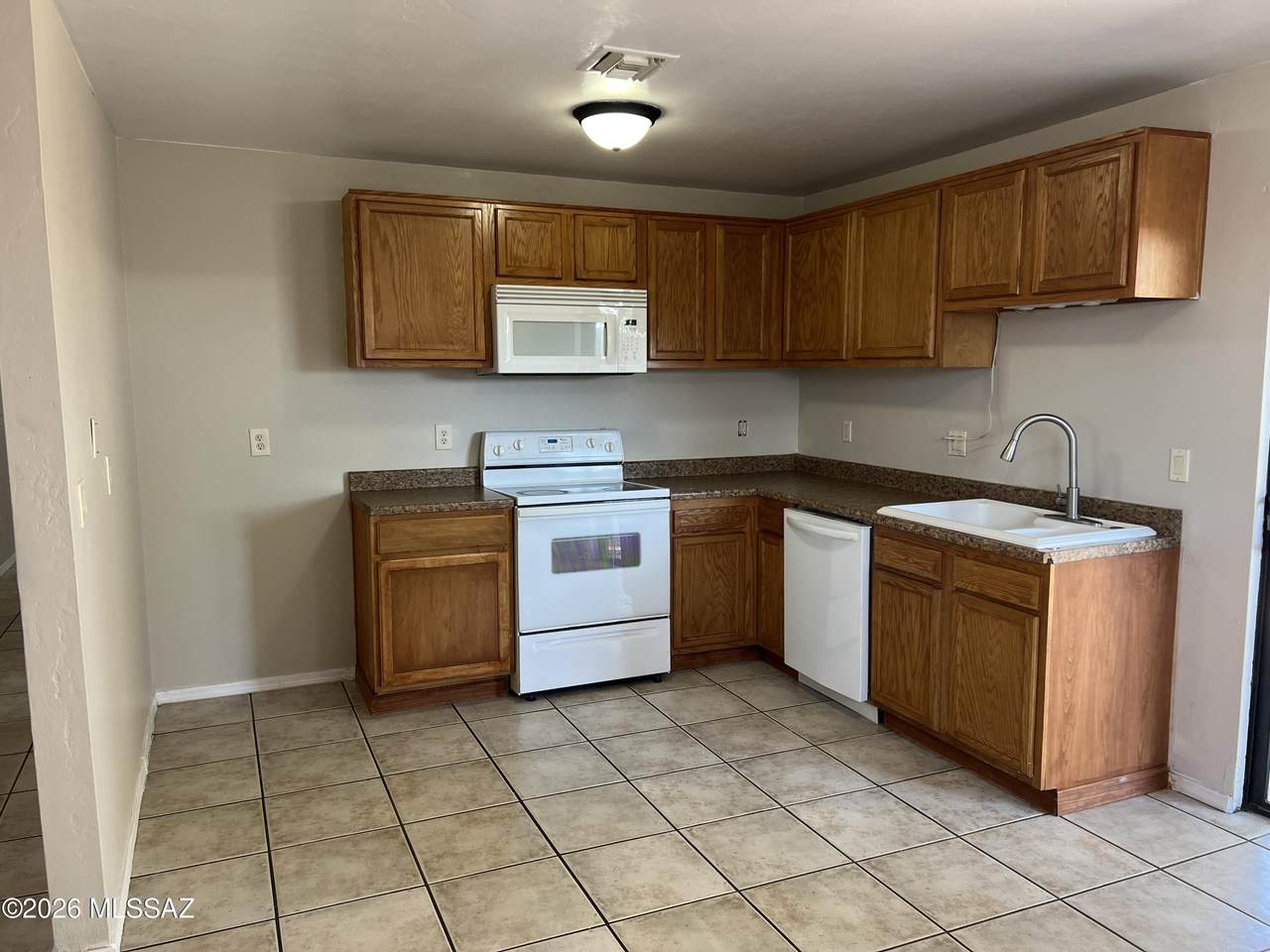 https://bt-photos.global.ssl.fastly.net/tucson/1280_boomver_1_22619064-2.jpg