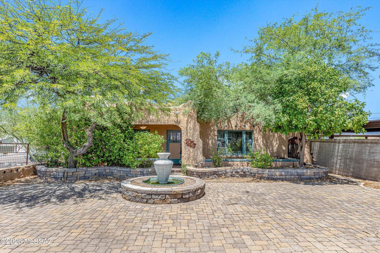 2421 Speedway Boulevard - Photo 1