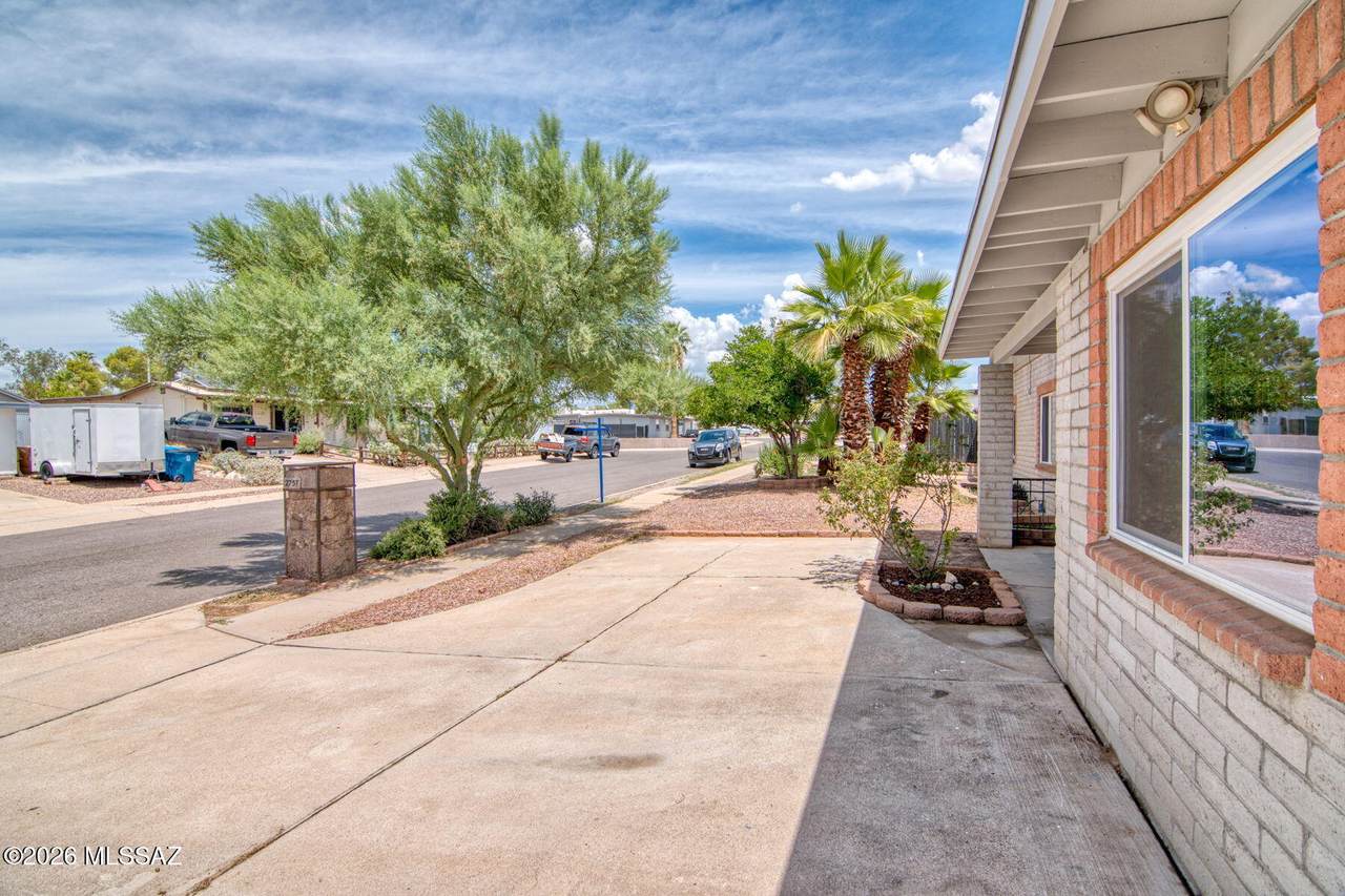 2757 Calle Del Huerto - Photo 1