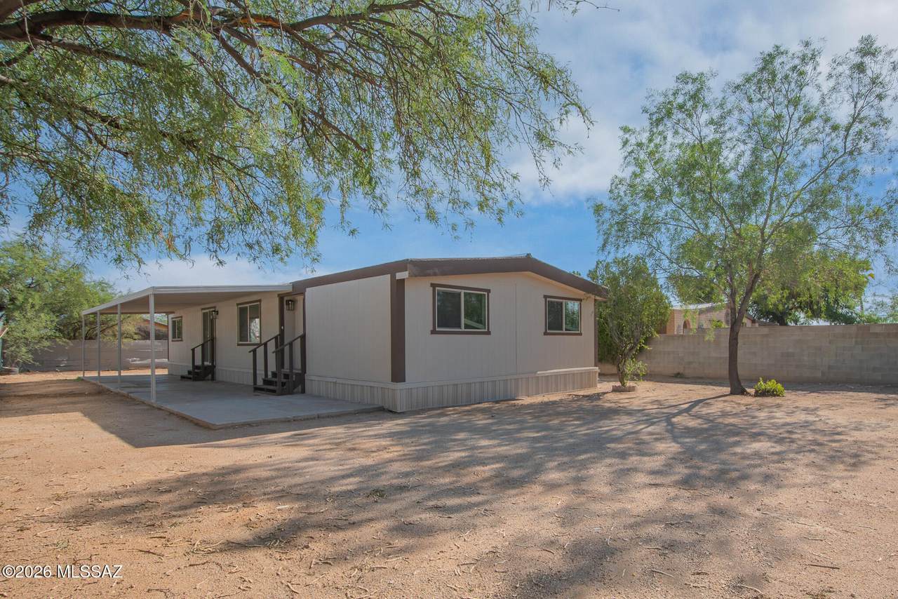 1534 Ginter Road - Photo 1