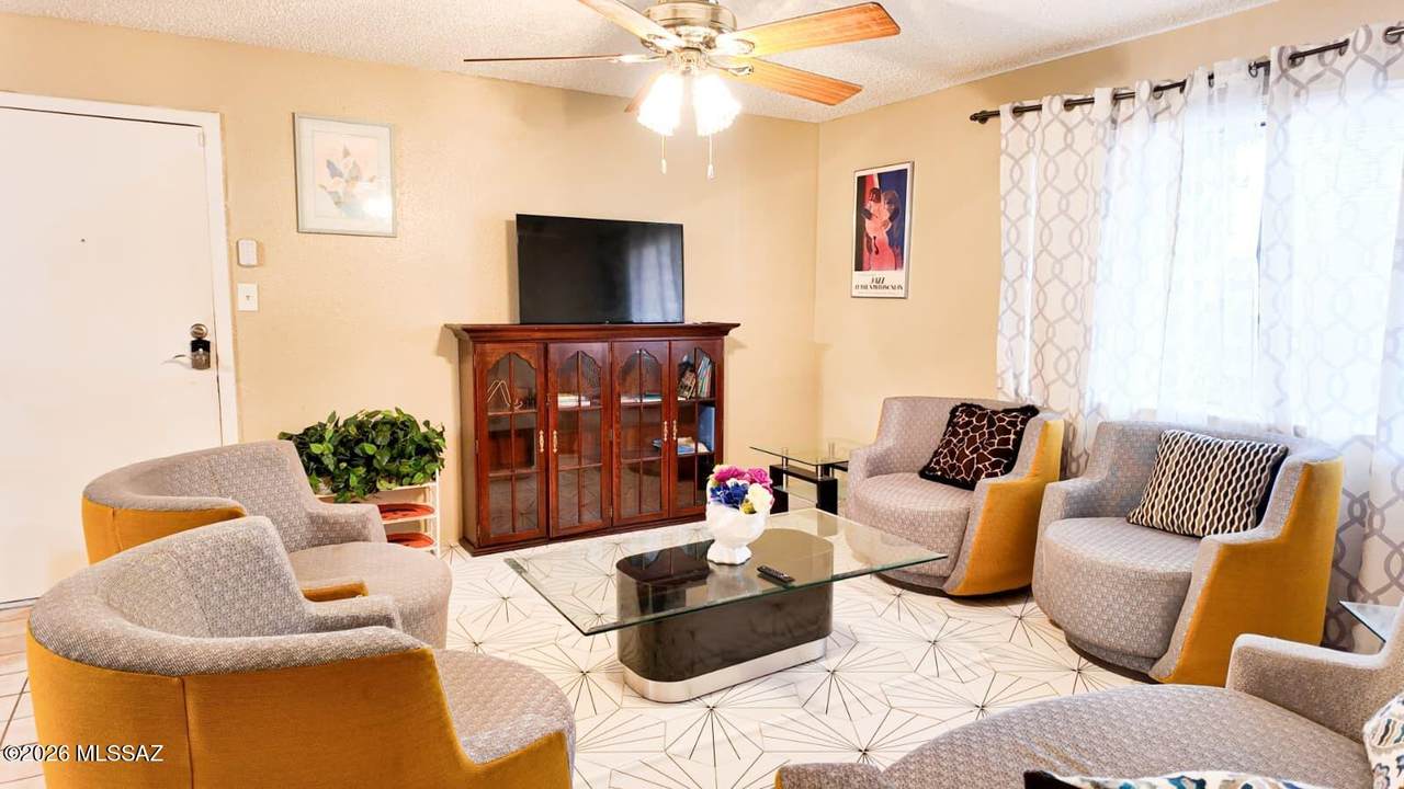 6321 Barcelona Court - Photo 1