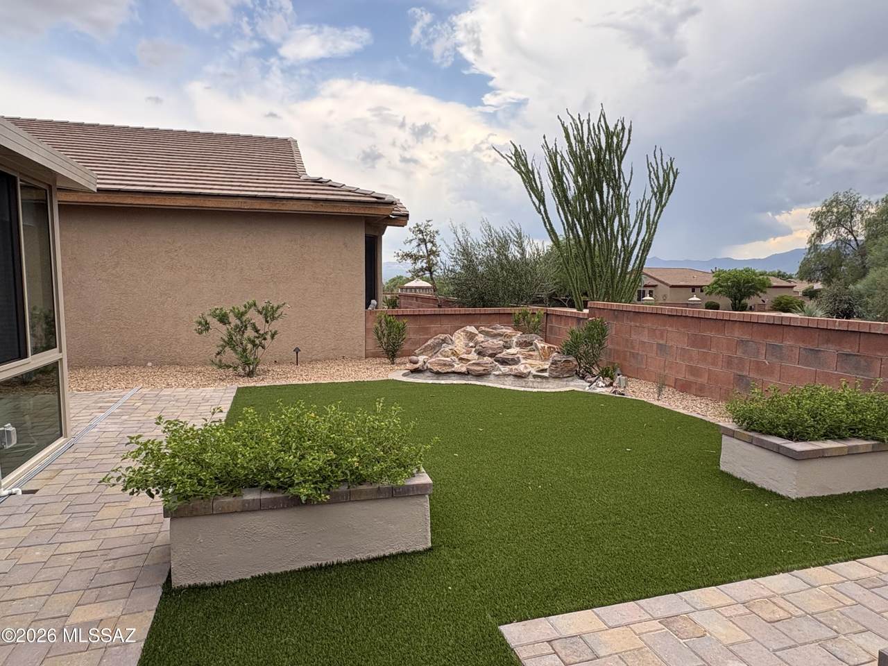 https://bt-photos.global.ssl.fastly.net/tucson/1280_boomver_1_22619588-2.jpg