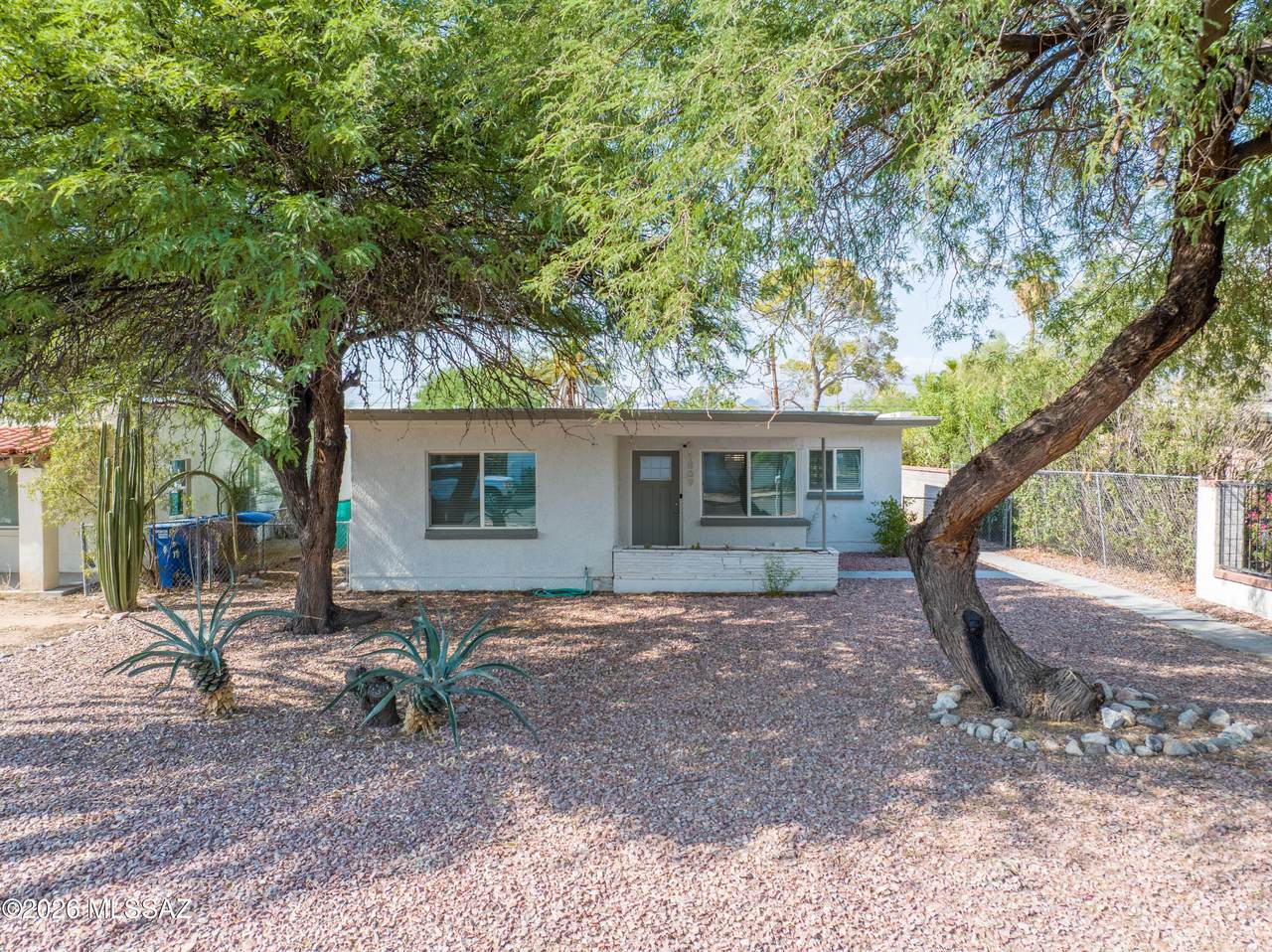 https://bt-photos.global.ssl.fastly.net/tucson/1280_boomver_1_22619614-2.jpg