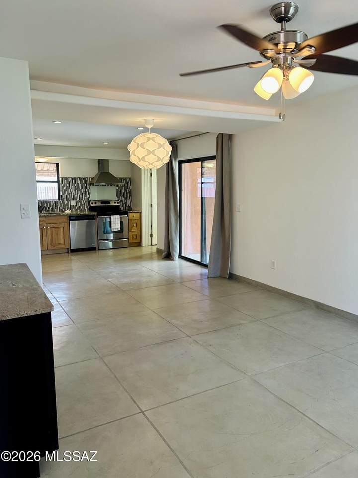 https://bt-photos.global.ssl.fastly.net/tucson/1280_boomver_1_22619731-2.jpg