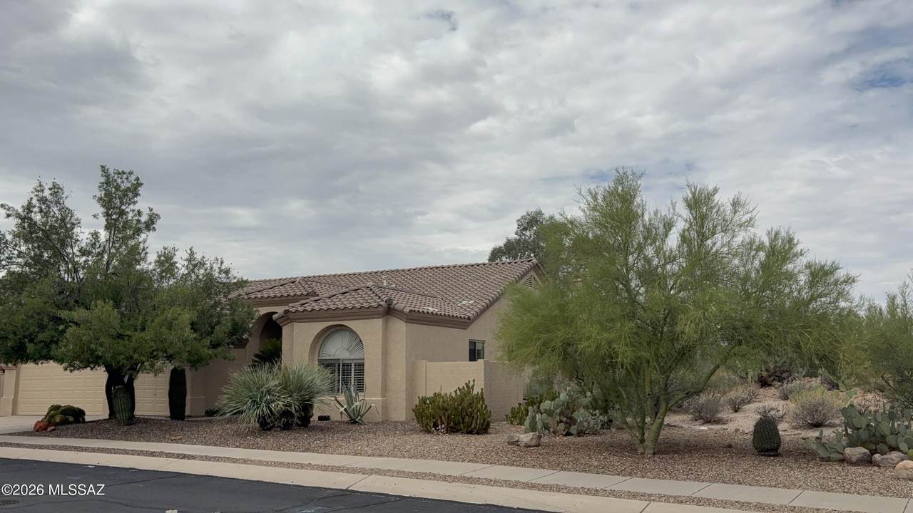 12981 Woodburne Avenue - Photo 1