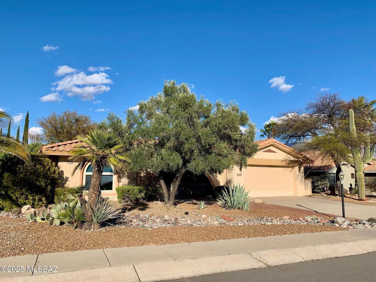https://bt-photos.global.ssl.fastly.net/tucson/1280_boomver_1_22619782-2.jpg