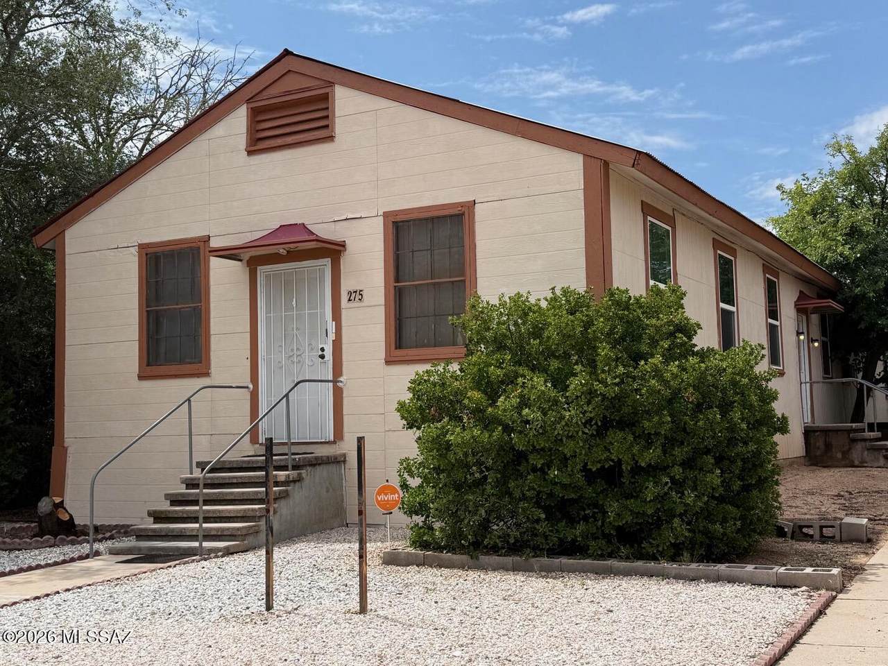 275 6th Street - Photo 1