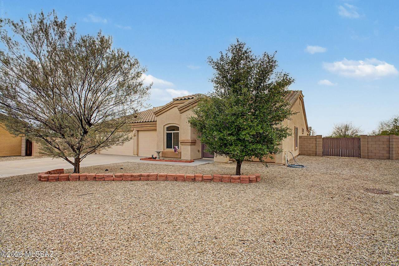 https://bt-photos.global.ssl.fastly.net/tucson/1280_boomver_1_22620009-2.jpg