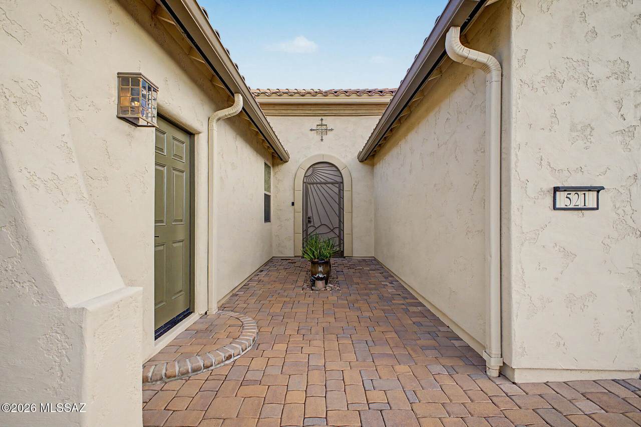 https://bt-photos.global.ssl.fastly.net/tucson/1280_boomver_1_22620225-2.jpg