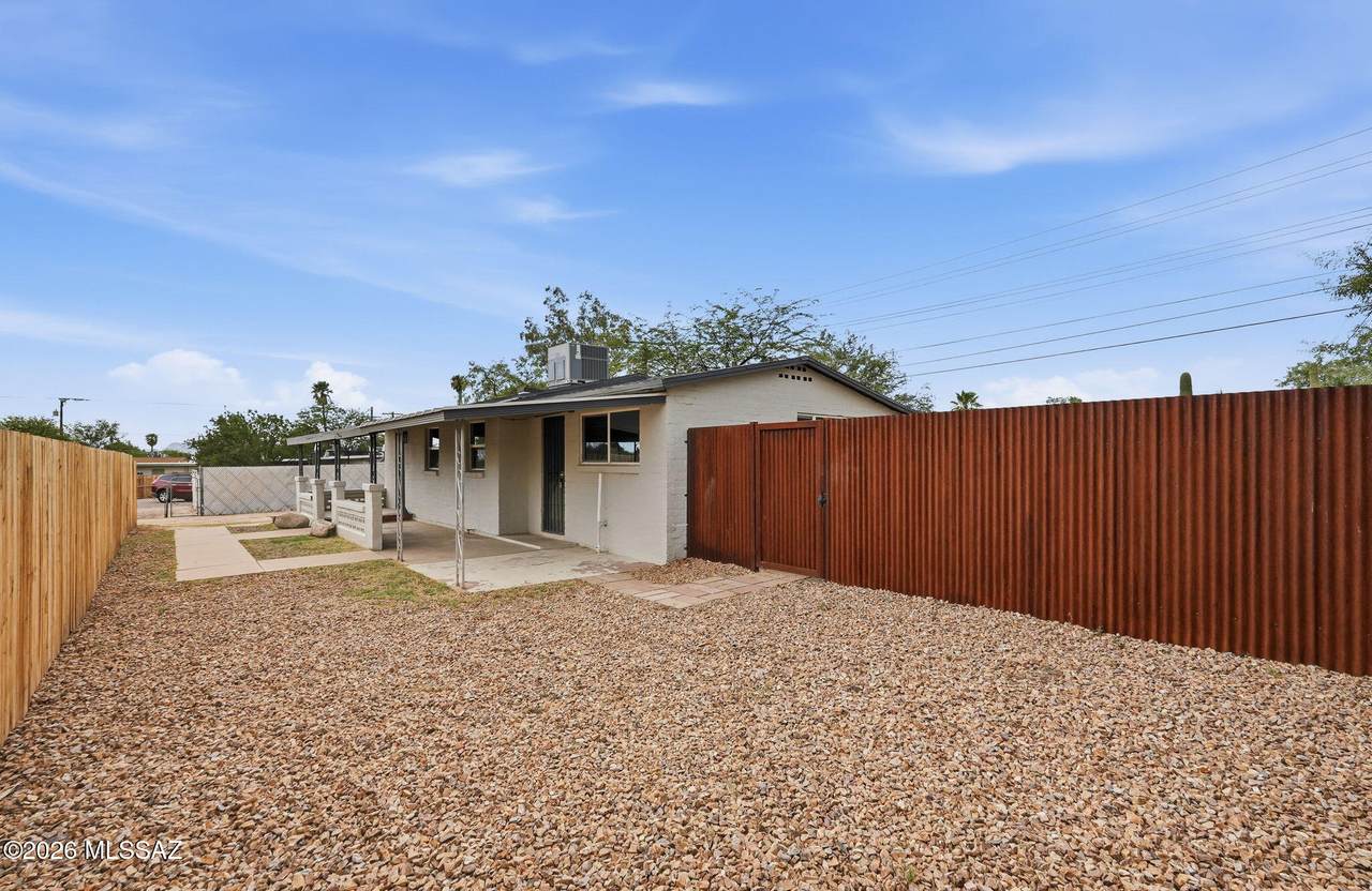 https://bt-photos.global.ssl.fastly.net/tucson/1280_boomver_1_22620271-2.jpg