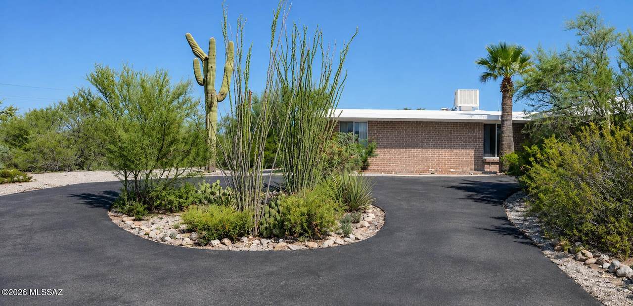 https://bt-photos.global.ssl.fastly.net/tucson/1280_boomver_1_22620285-2.jpg