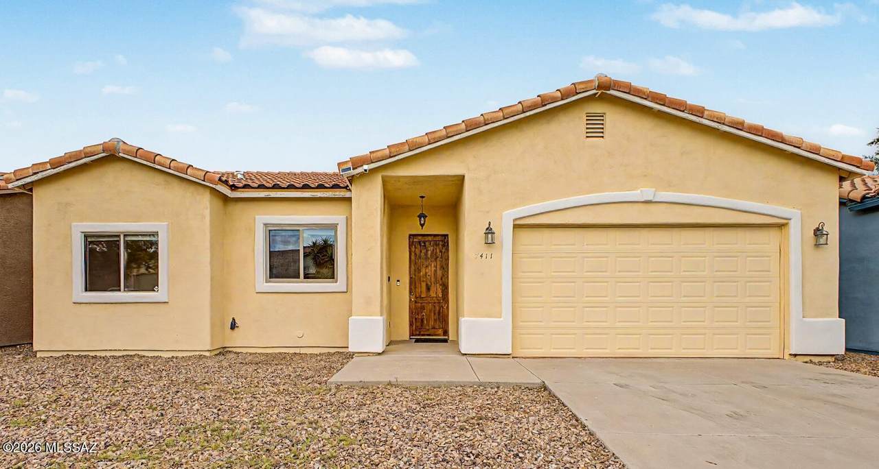 7411 Poinciana Place - Photo 1