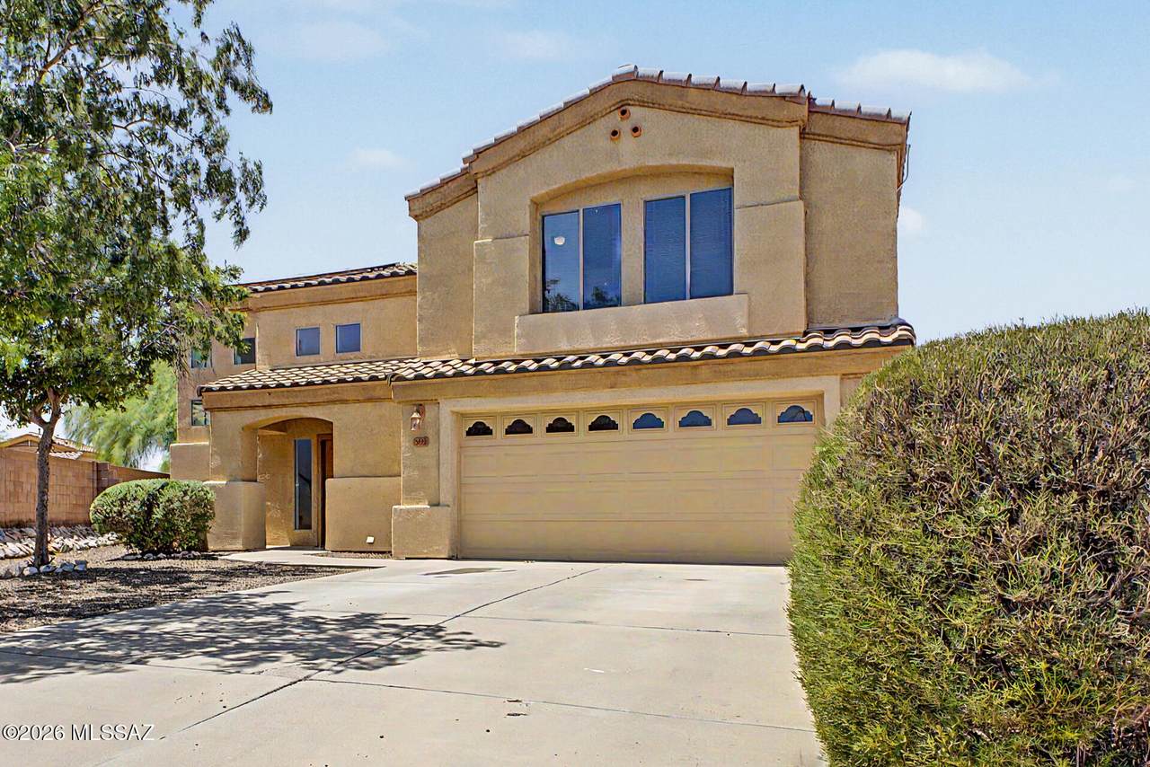 5522 Lemon Tree Drive - Photo 1