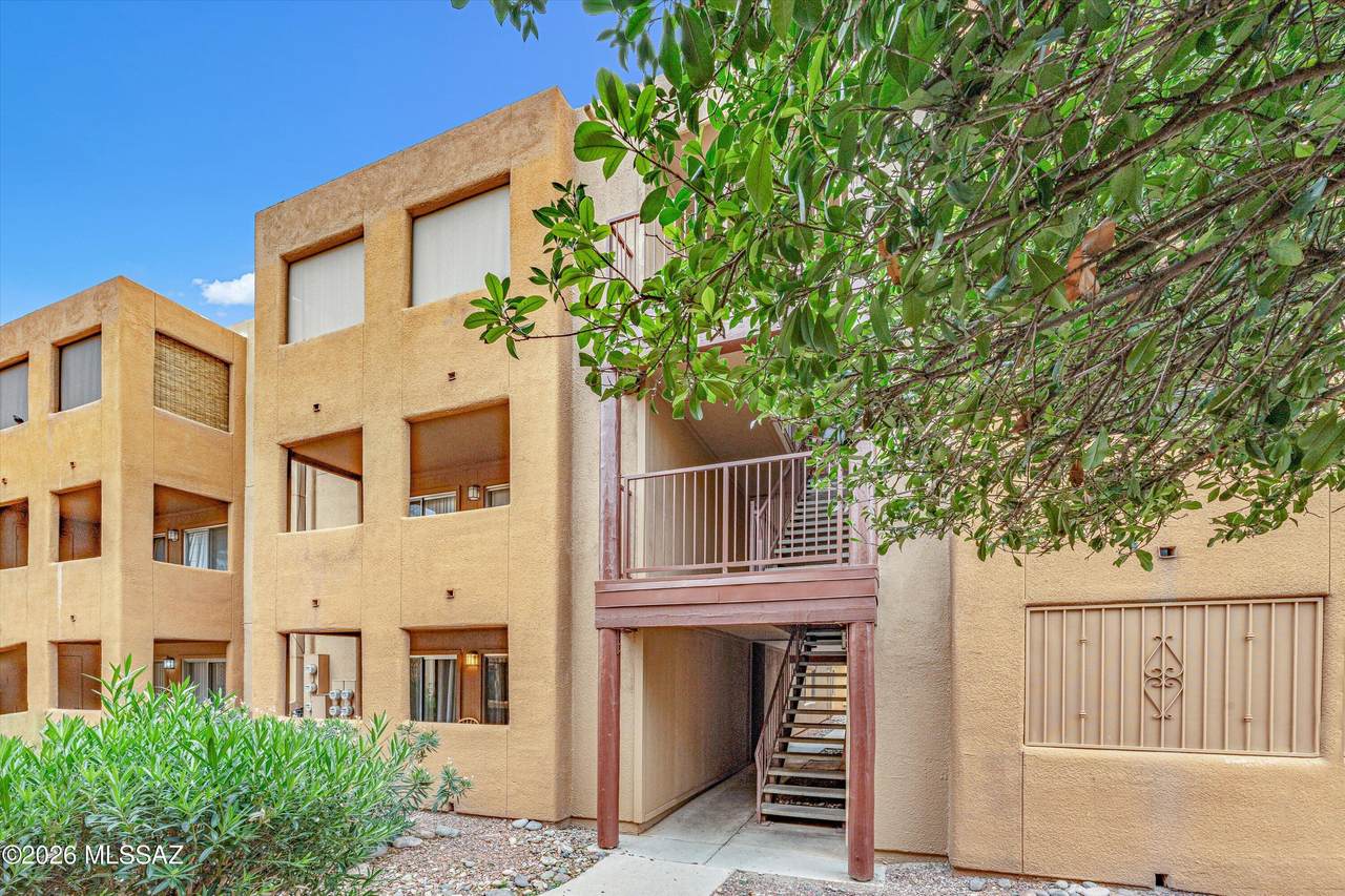 1810 Blacklidge Drive - Photo 1