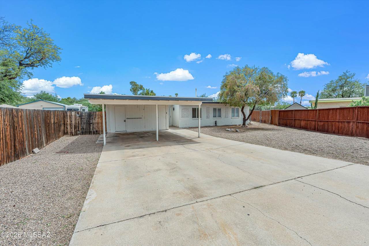 https://bt-photos.global.ssl.fastly.net/tucson/1280_boomver_1_22621018-2.jpg