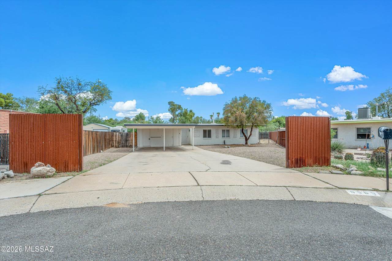 https://bt-photos.global.ssl.fastly.net/tucson/1280_boomver_1_22621018-2.jpg