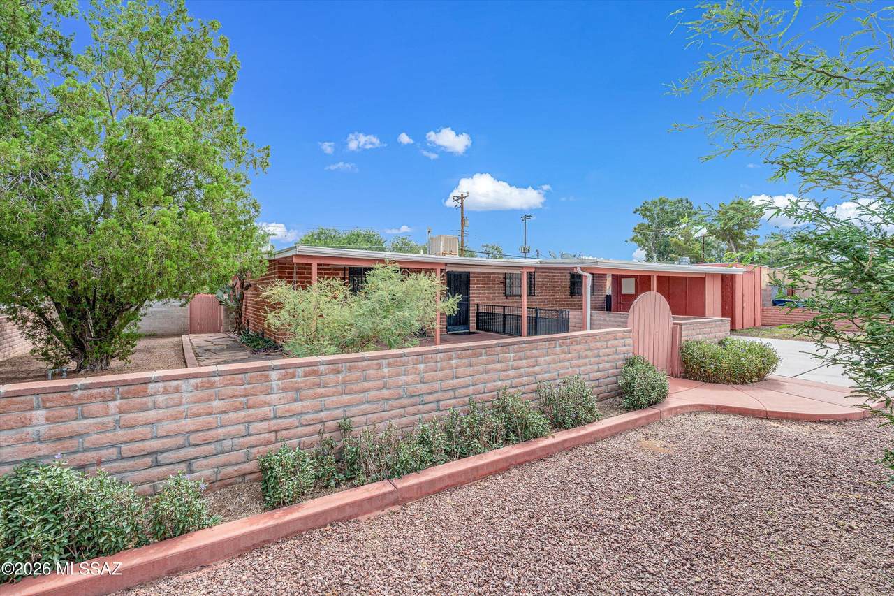 https://bt-photos.global.ssl.fastly.net/tucson/1280_boomver_1_22621178-2.jpg
