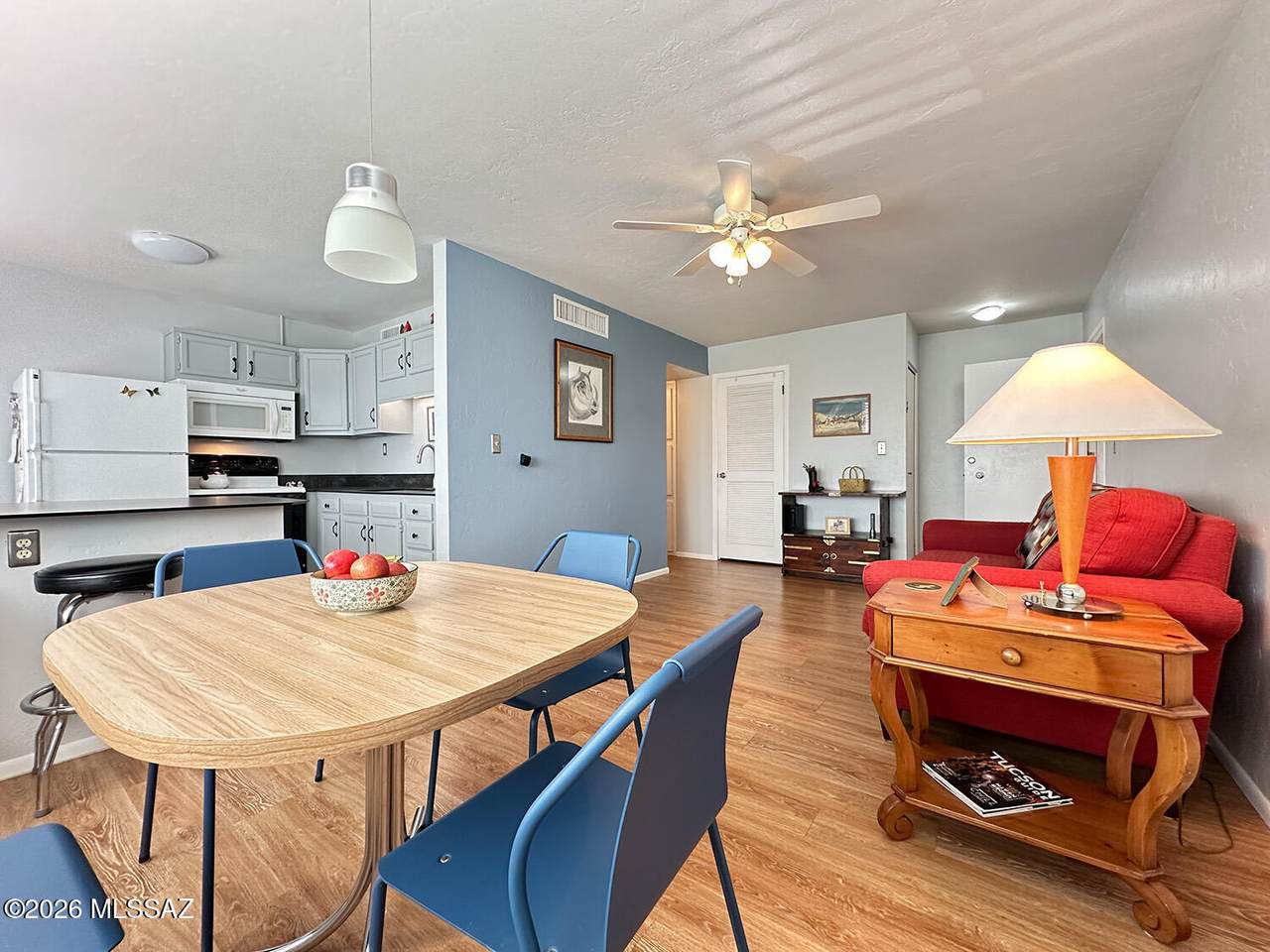 8060 Broadway Boulevard - Photo 1