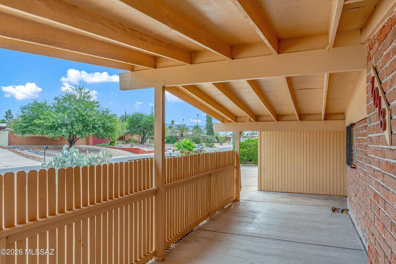 https://bt-photos.global.ssl.fastly.net/tucson/1280_boomver_1_22621477-2.jpg