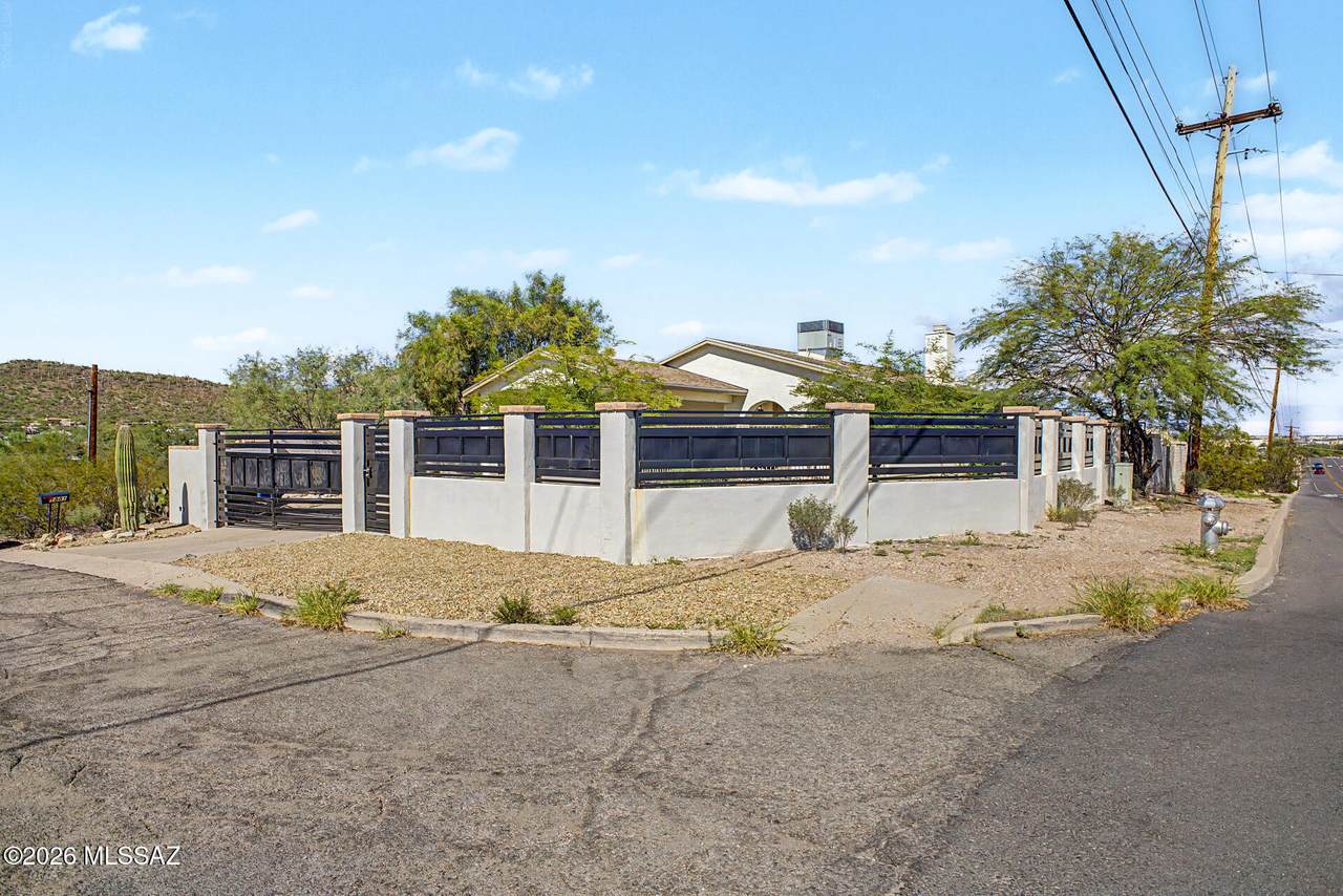 https://bt-photos.global.ssl.fastly.net/tucson/1280_boomver_1_22621748-2.jpg