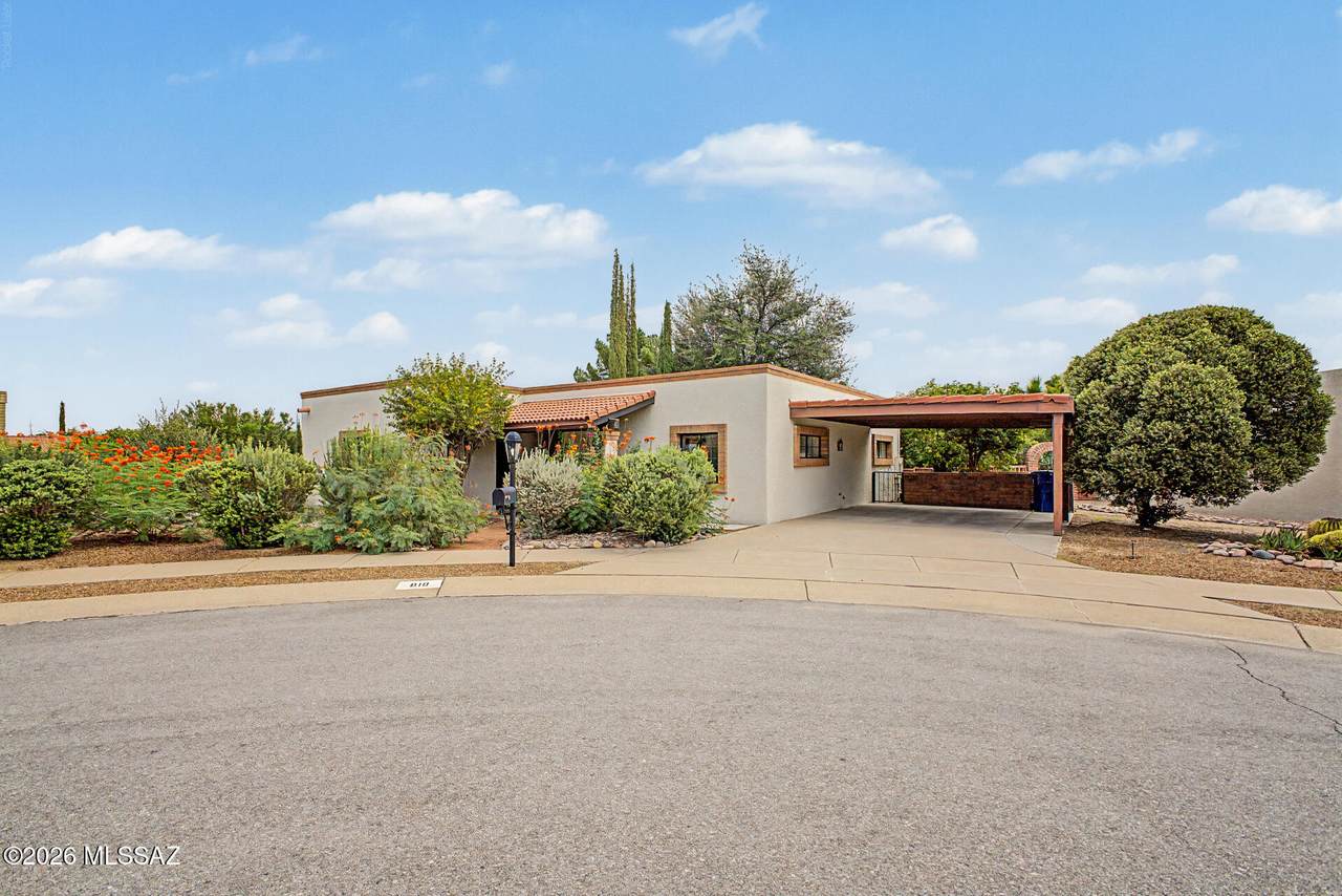 810 Placita La Canoa - Photo 1