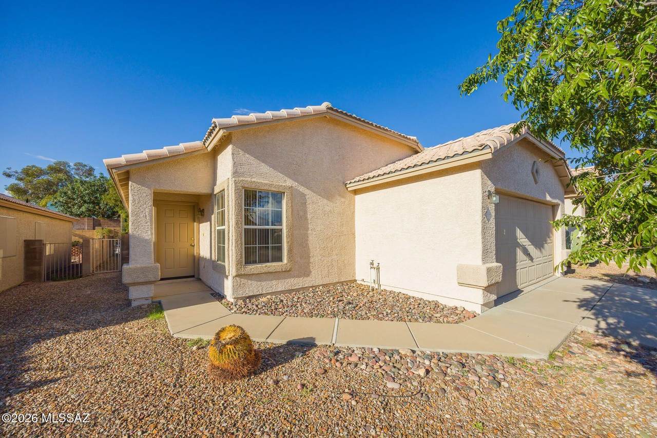 4488 Holly Berry Way - Photo 1