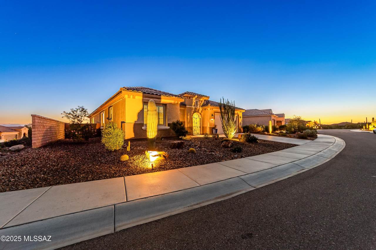 https://bt-photos.global.ssl.fastly.net/tucson/1280_boomver_1_22621893-2.jpg