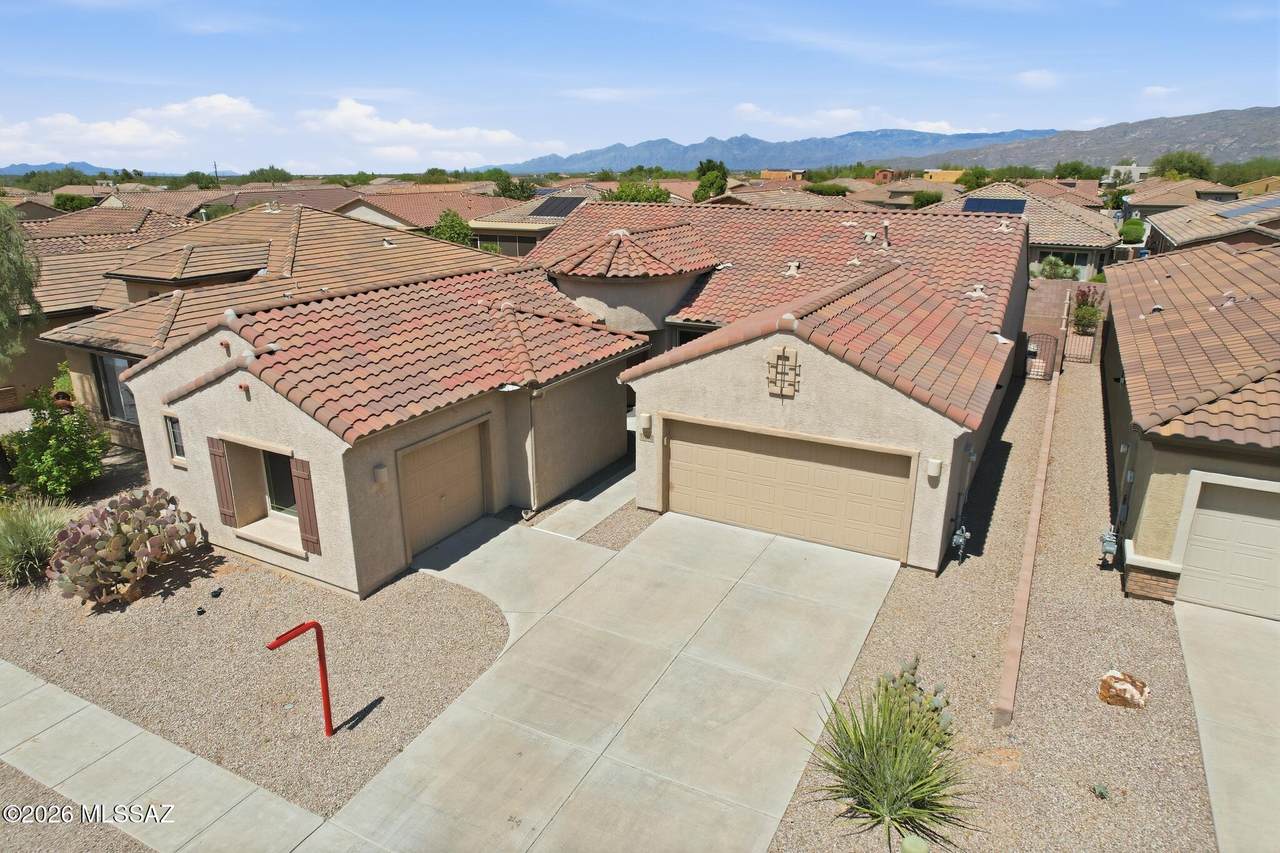 13797 Poelstra Street - Photo 1