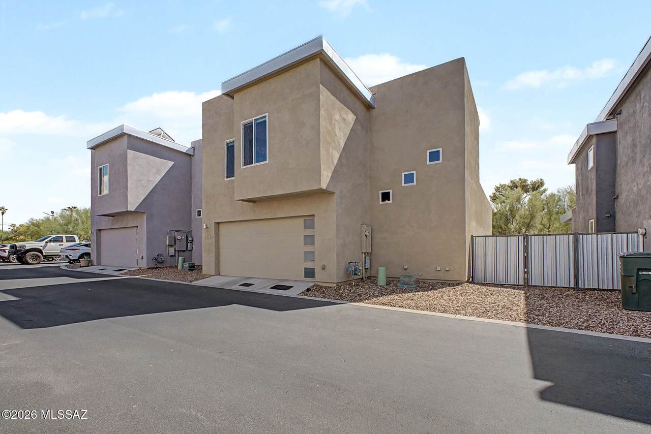 8644 Innovative Drive - Photo 1
