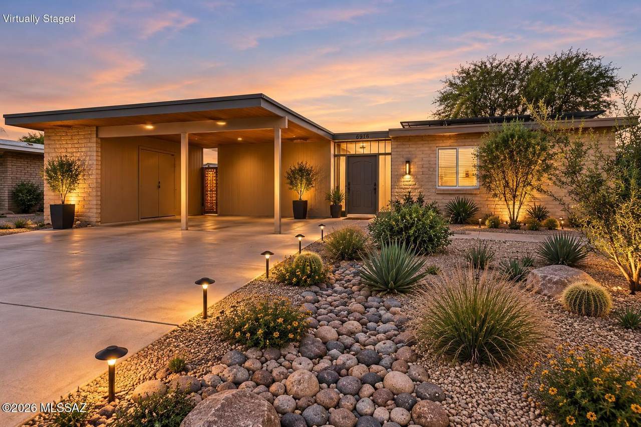 6916 Galaxy Place - Photo 1