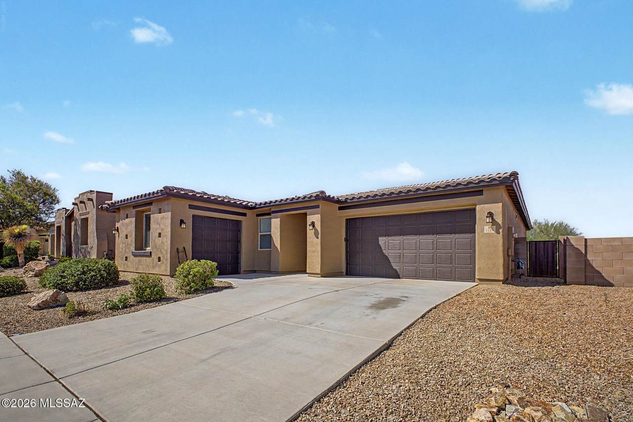 1124 Golden Meadow Path - Photo 1