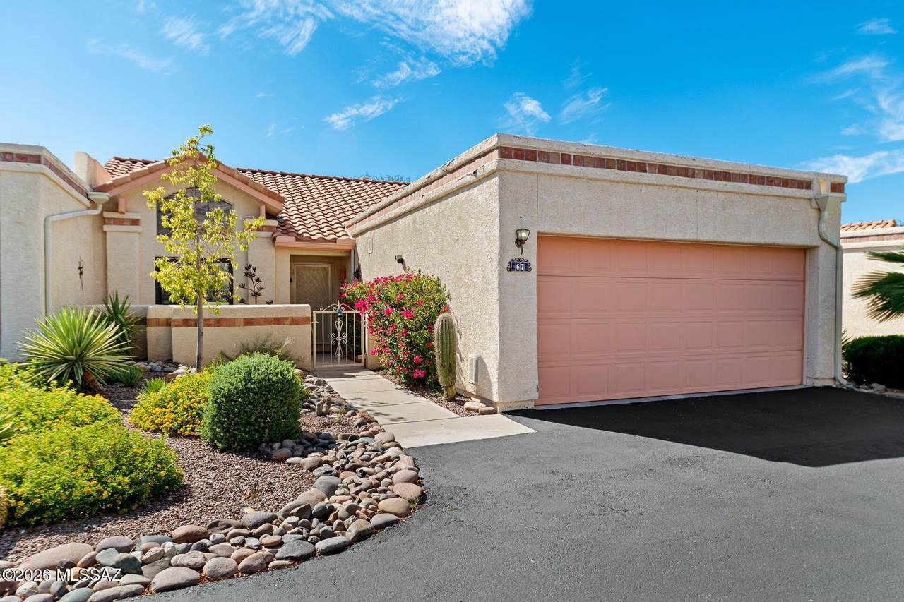 67 Horizon Circle - Photo 1