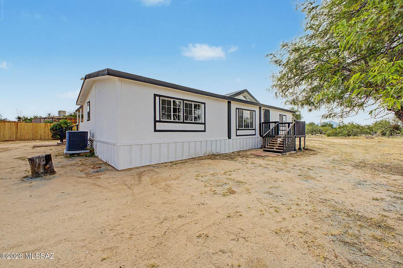 14843 Hayloft Trail - Photo 1