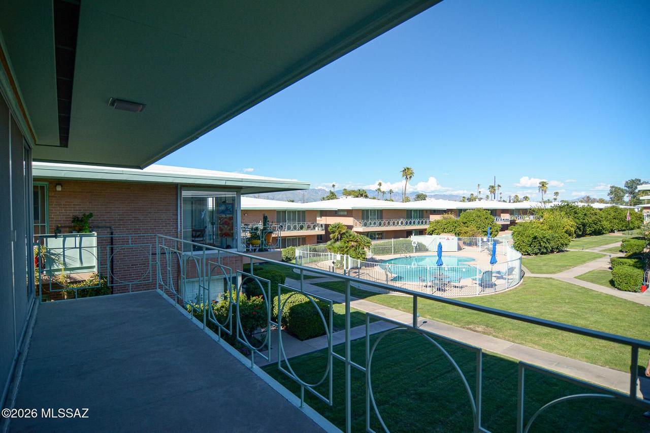 3004 6th Street - Photo 1