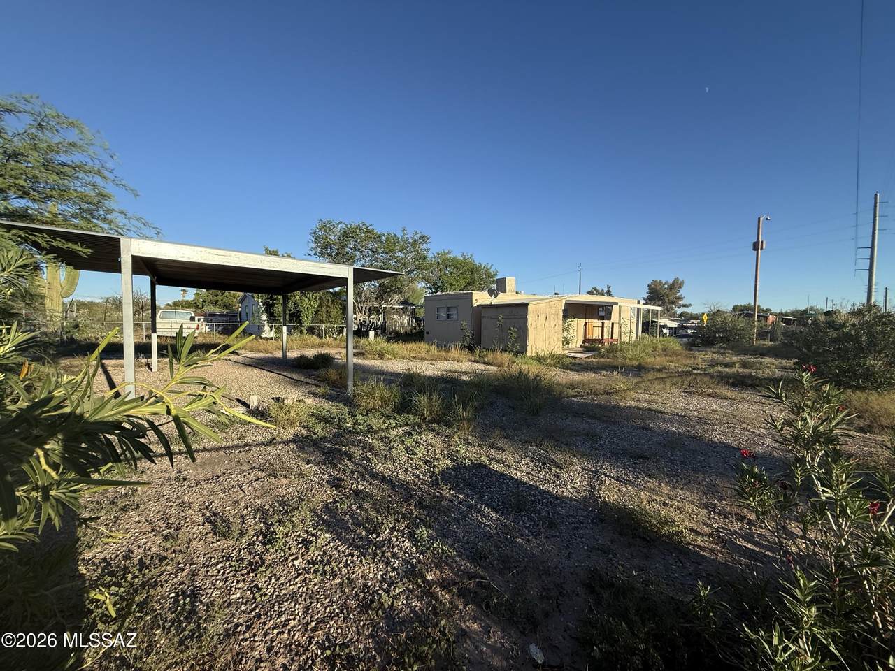 2850 Fairview Avenue - Photo 1