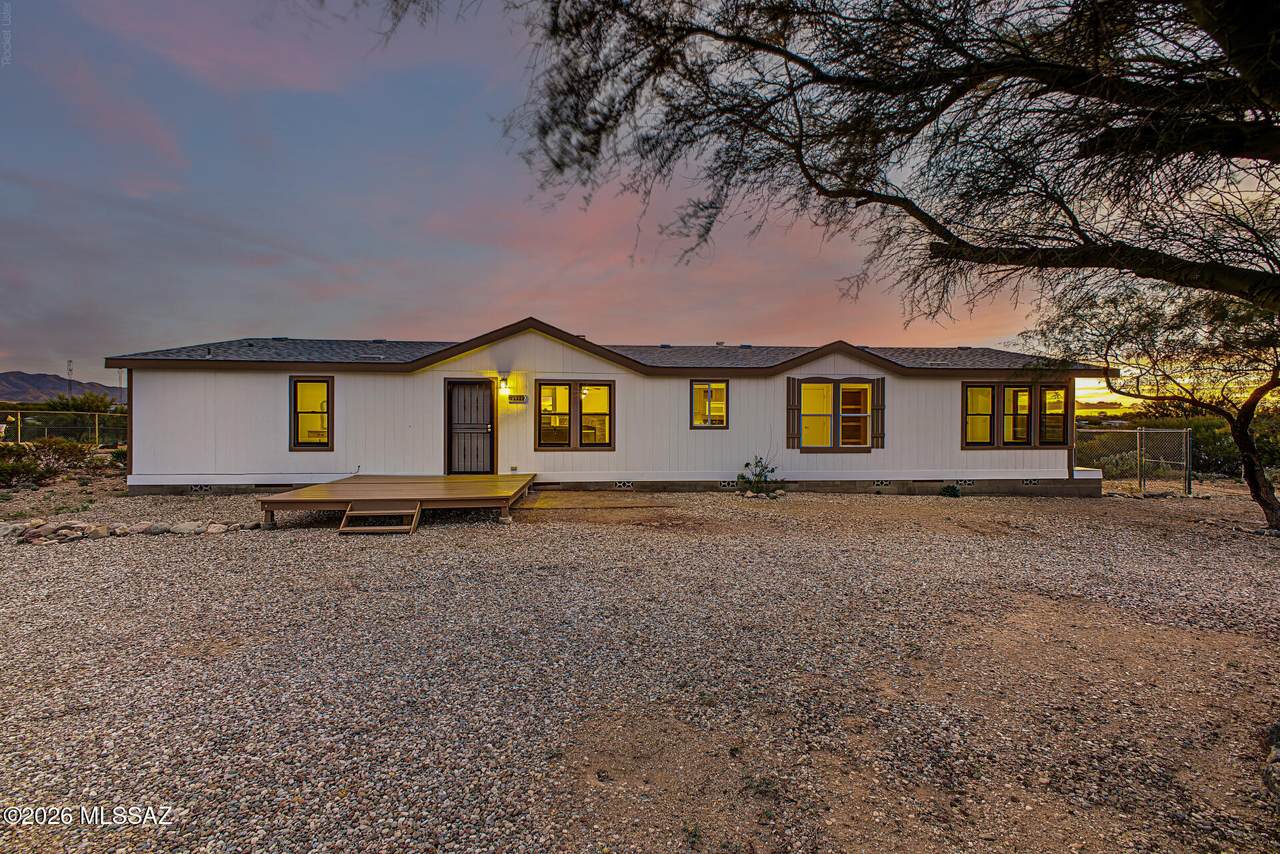 https://bt-photos.global.ssl.fastly.net/tucson/1280_boomver_1_22623371-2.jpg