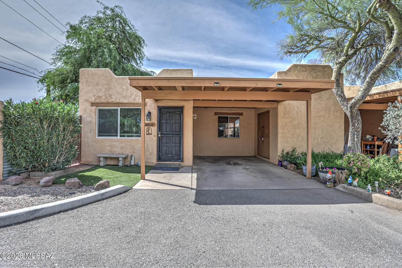 3317 Water Street - Photo 1