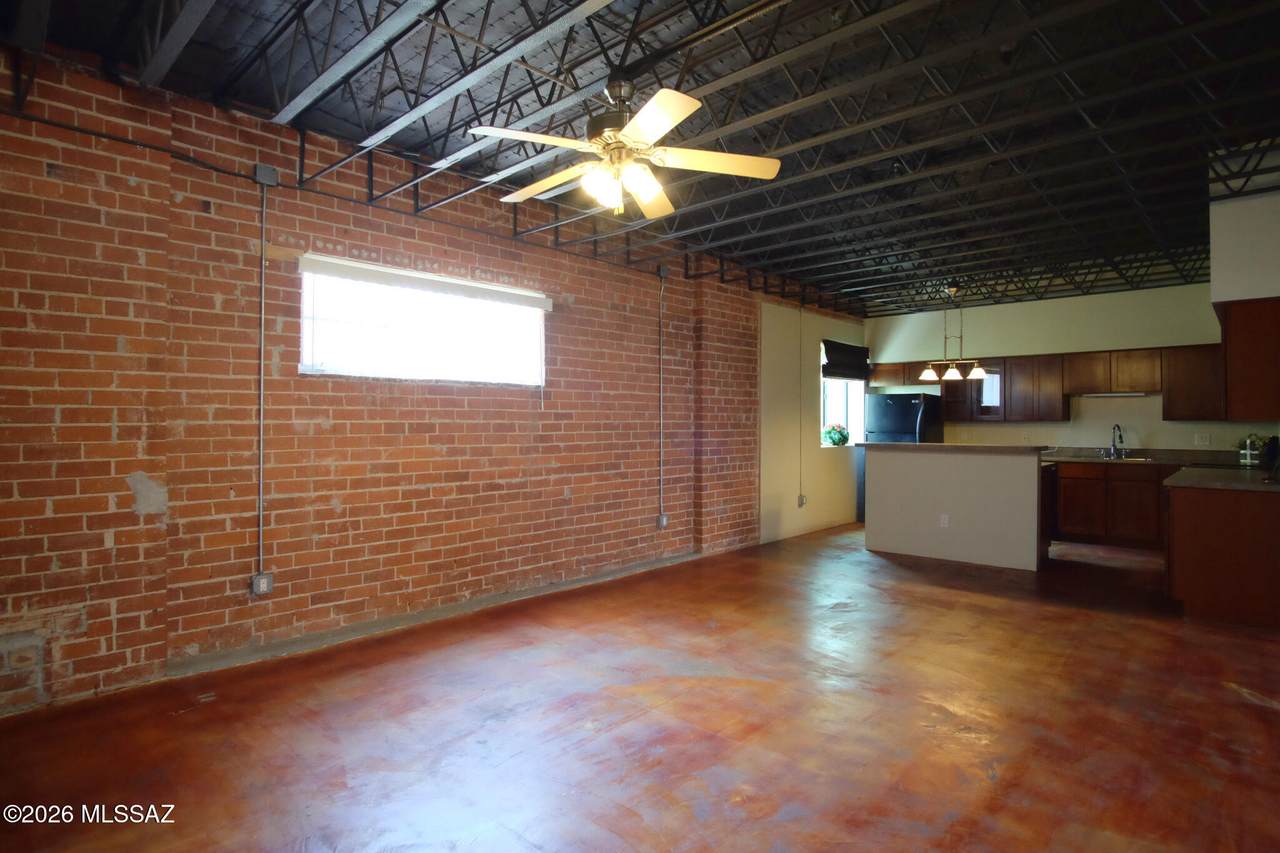https://bt-photos.global.ssl.fastly.net/tucson/1280_boomver_1_22623613-2.jpg