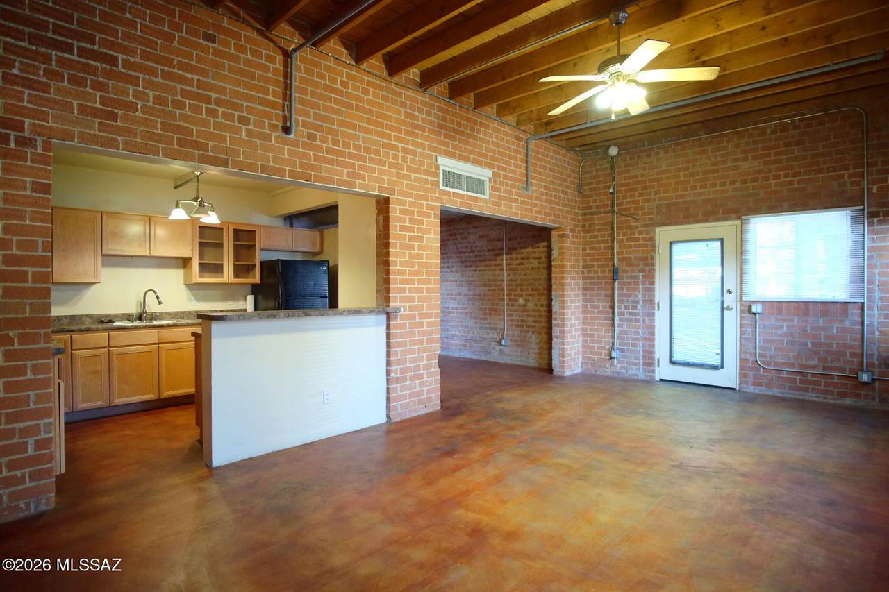 https://bt-photos.global.ssl.fastly.net/tucson/1280_boomver_1_22623634-2.jpg